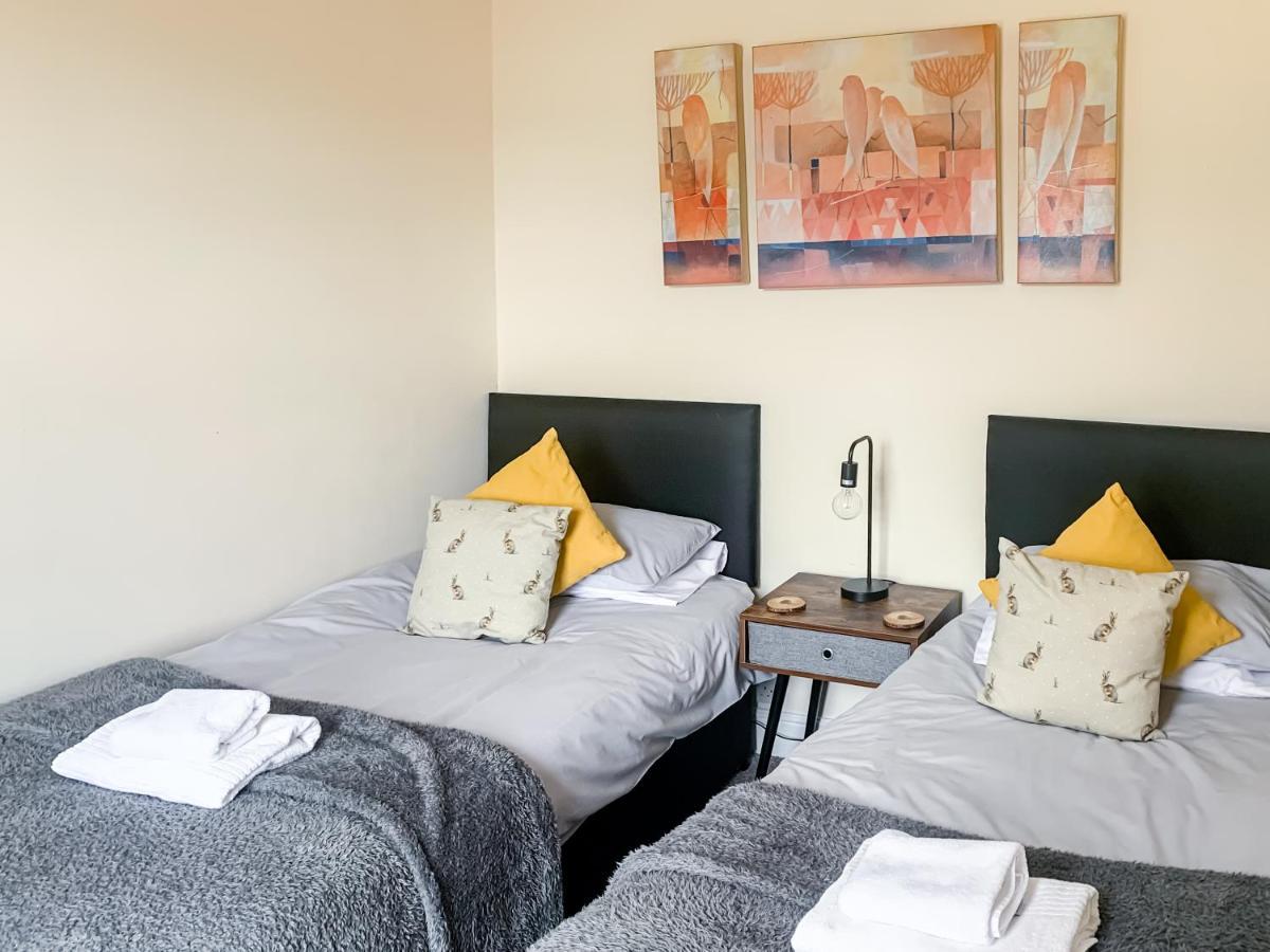 Waverley Lodge - Quaint Victorian Home With Free Parking ยอร์ค ภายนอก รูปภาพ