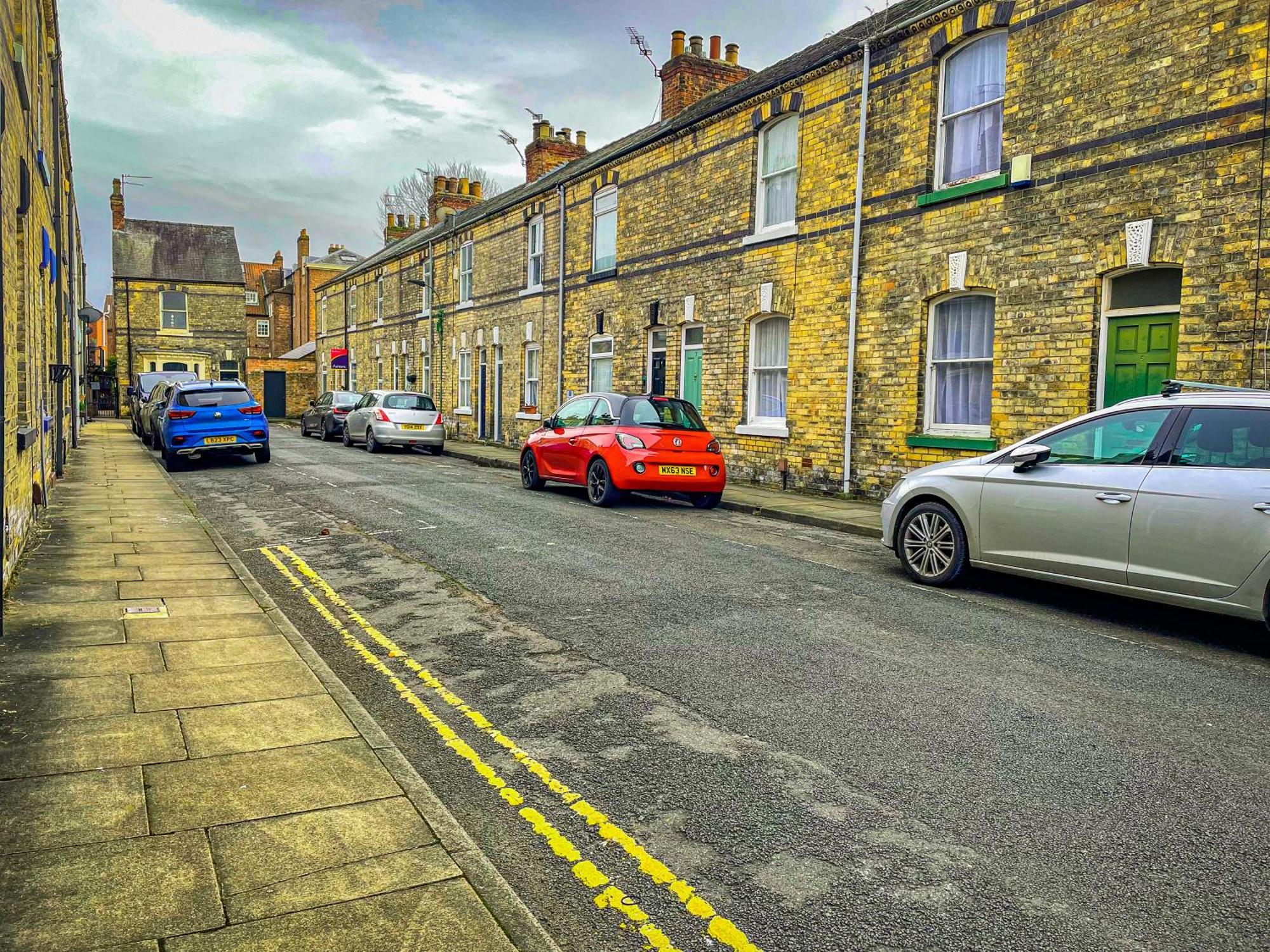 Waverley Lodge - Quaint Victorian Home With Free Parking ยอร์ค ภายนอก รูปภาพ